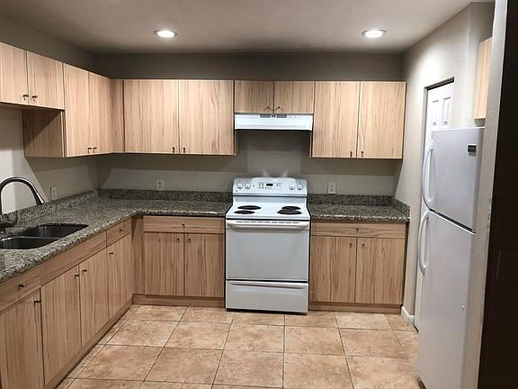 2nd image of 4803 Orlando Ave