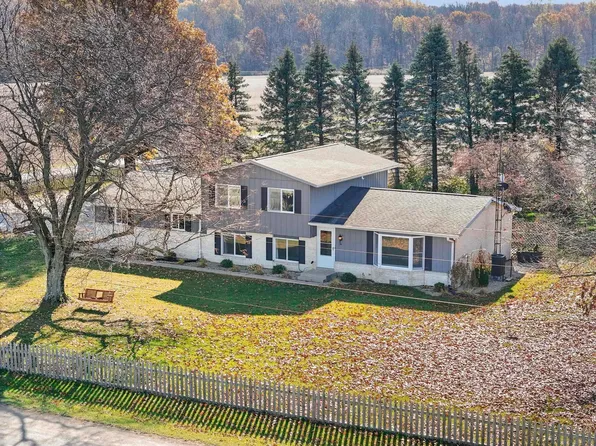 9034 S 700th Rd W, Warren, IN 46792