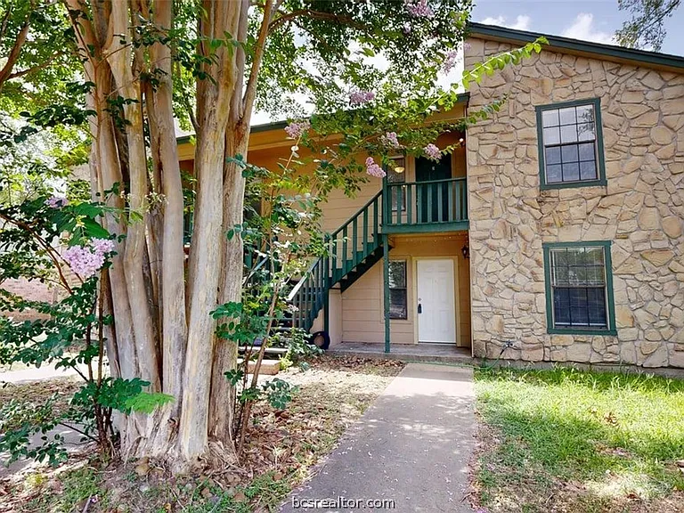 805 San Pedro Dr #B — Photo 1