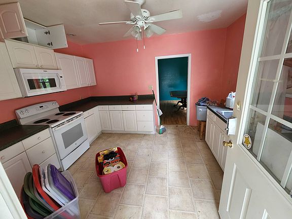2nd image of 51 Chase Ln