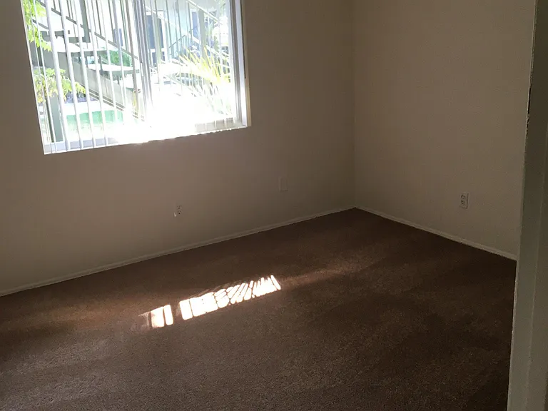 4920 Nautilus St #B — Photo 2