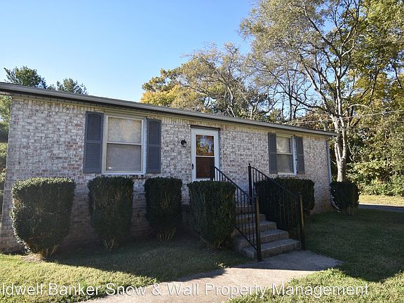 2nd image of 1807-1809 Maymont Dr