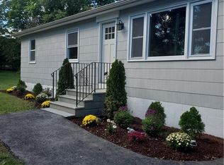 51 Lincoln Dr, Carmel, NY 10512