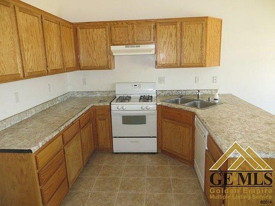 3rd image of 5303 Tierra Abierta Dr