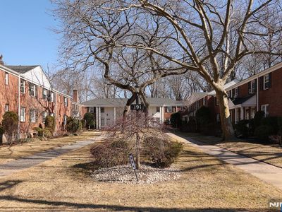 191 Knickerbocker Rd APT 17, Englewood, NJ, 07631