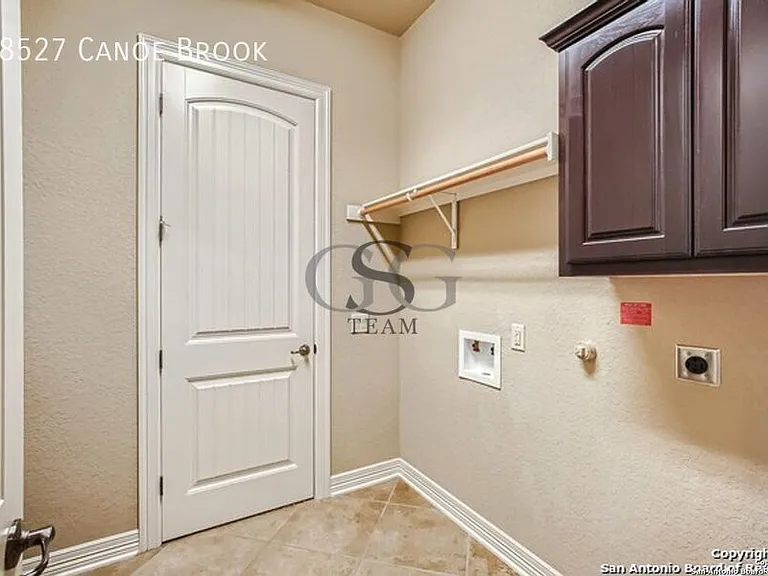 18527 Canoe Brk — Photo 23