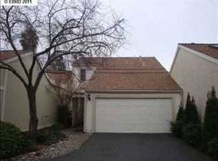 216 Oak Manor Plz, Martinez, CA 94553