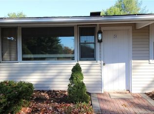 72 Washington Rd #34, Woodbury, CT 06798