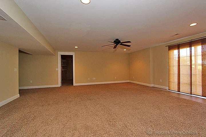 1824 Greenbrier St — Photo 34