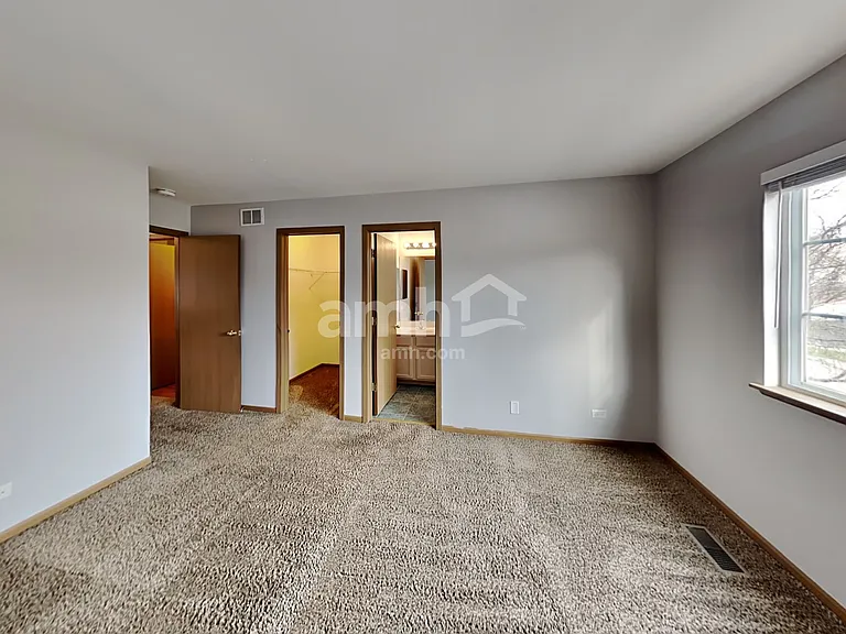 322 Abington Woods Dr — Photo 9