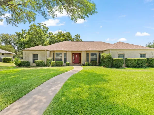 419 OLYMPIA FIELDS, Meadowlakes, TX 78654