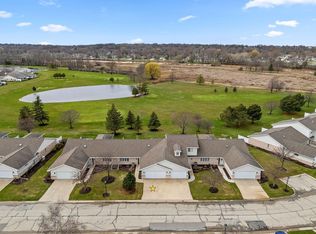 1517 River Pines Dr, Green Bay, WI 54311