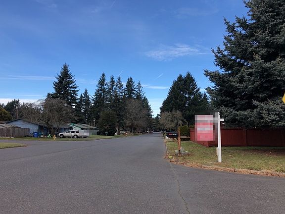 5th image of 119 NE 124th Ave