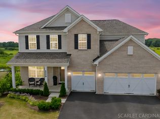 2559 Weatherbee Ln, Naperville, IL 60563
