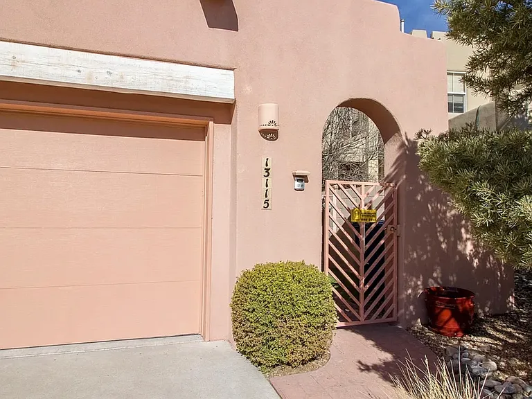 13115 Enchantment Ln NE — Photo 3