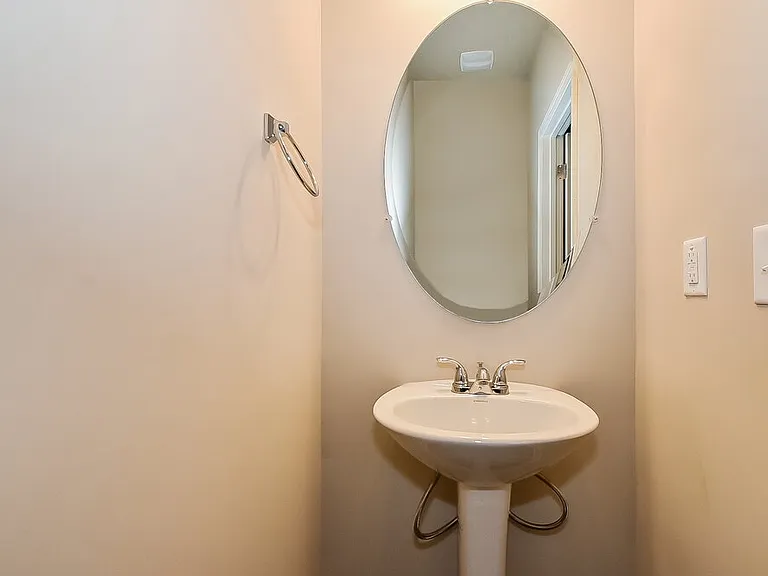 279 Faron Dr SW — Photo 16