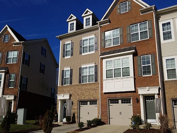 3rd image of 4709 Forest Pines Dr