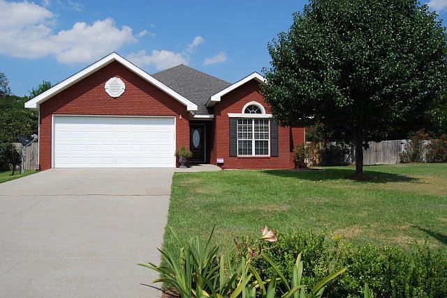 1st image of 114 Abercorn Dr