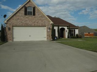 6085 Bonner Dr, Beaumont, TX 77713