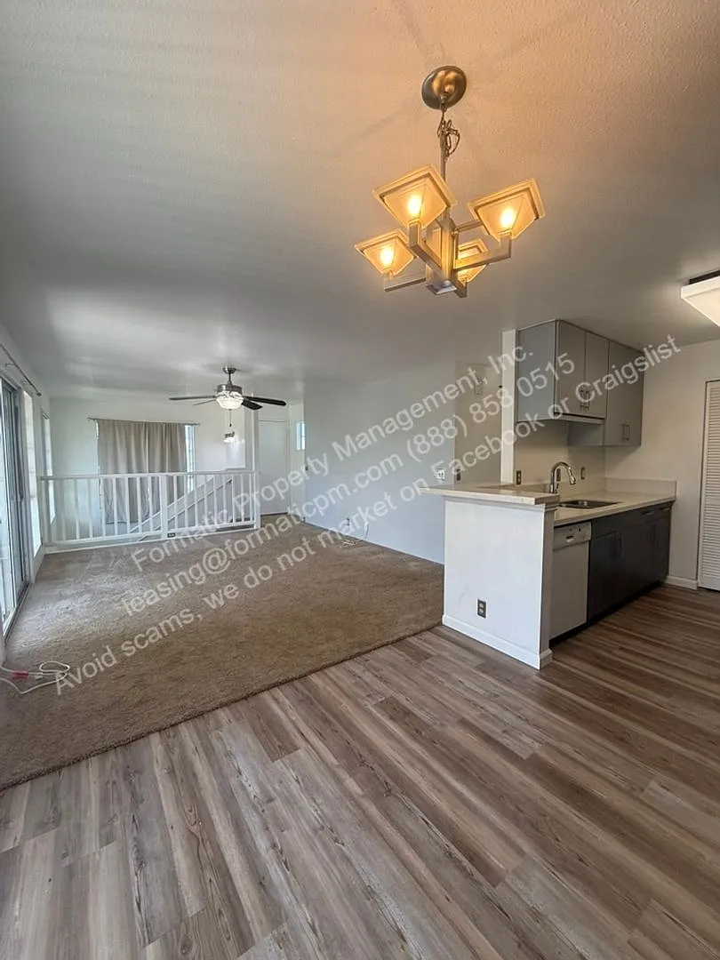 3 bed, 2.0 bath, 1028 sqft, $3,595 — Photo 2