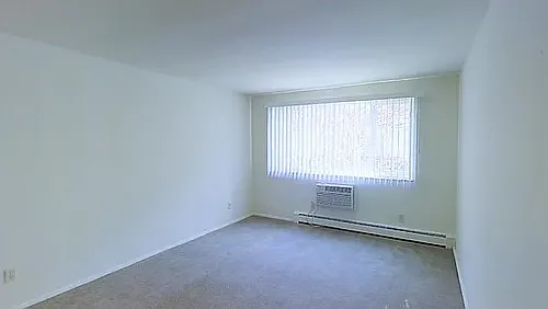 Foxwood Apartments — Photo 3