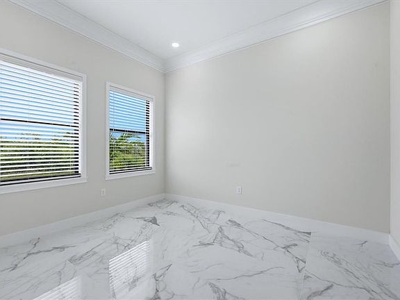 4th image of 9222 ROSEBUD CIRCLE
