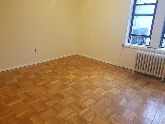 2nd image of 374 Eastern Pkwy APT 2E