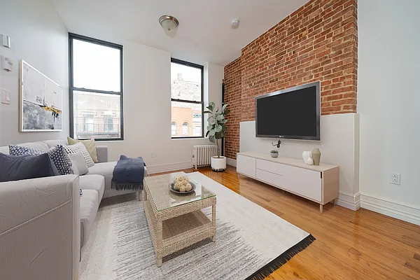 Rented by Living New York | media 1