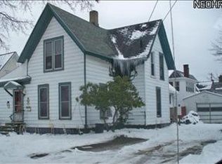 419 Monroe St, Conneaut, OH 44030