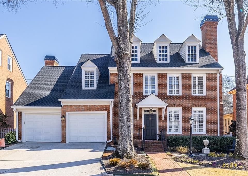 1st image of 2144 Village Pt NE