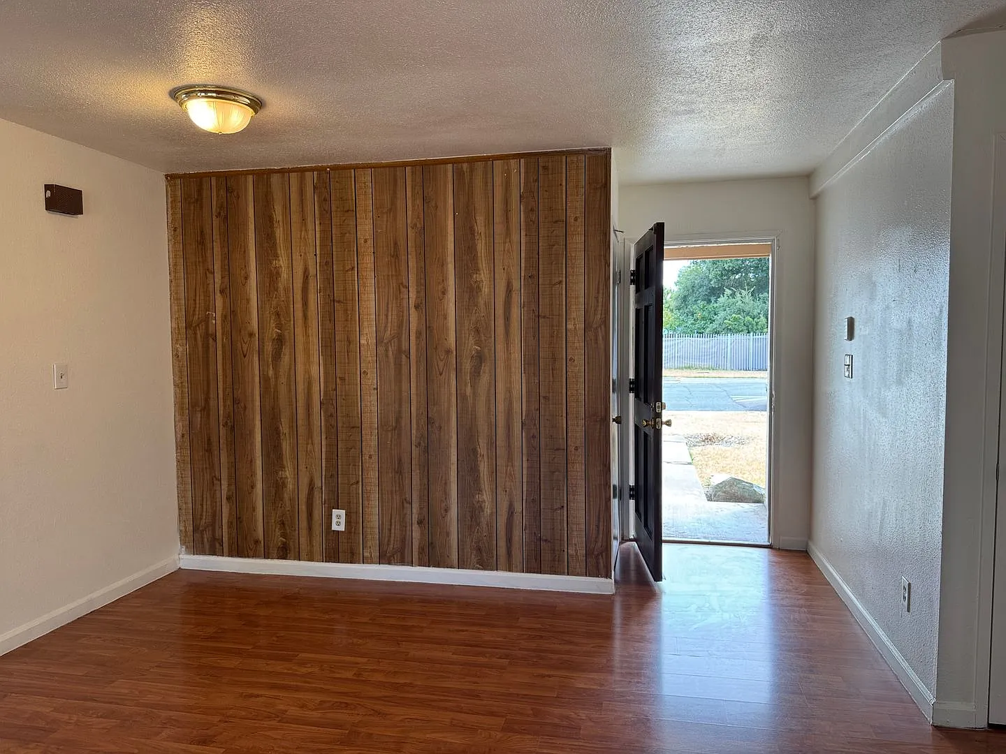 Three Bed, Two Bath Home in North Stockton — Photo 3