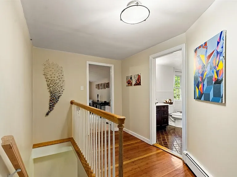 368 Main St — Photo 14