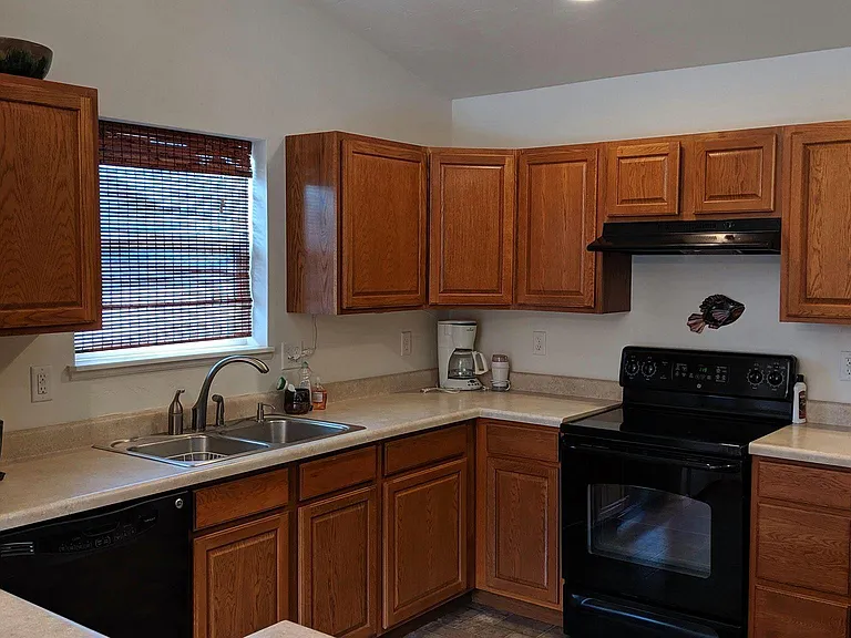 3216 Ravens Crest Dr — Photo 4