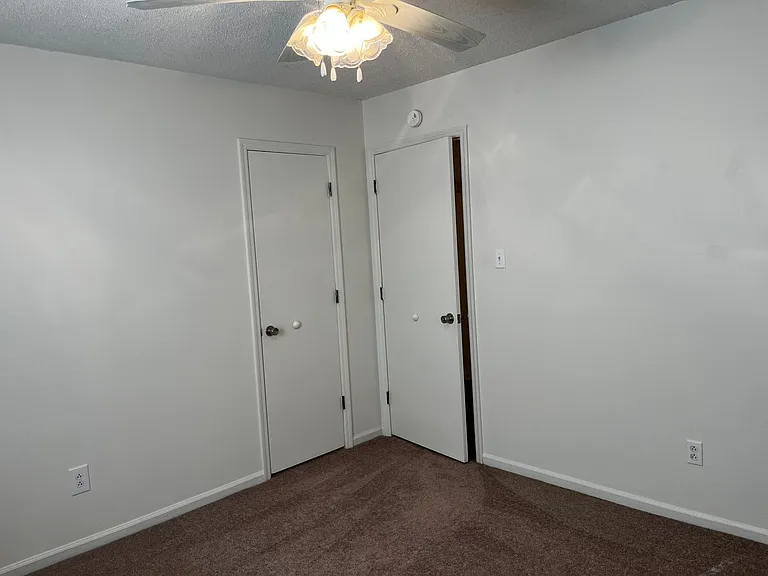 2424 Educational Dr — Photo 7