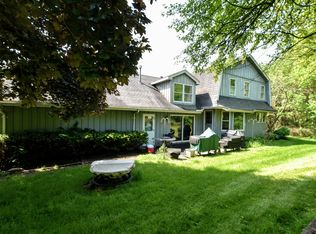 907 S River Rd, McHenry, IL 60051