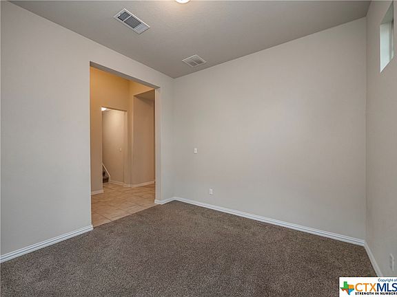 5th image of 113 Strawberry St