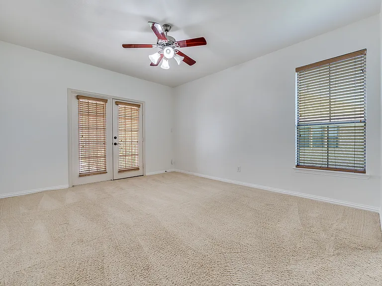 Guest bedroom