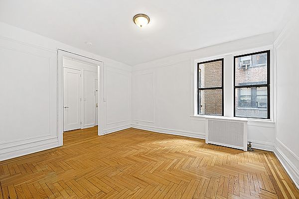 1st image of 810 W 183rd St APT 2E