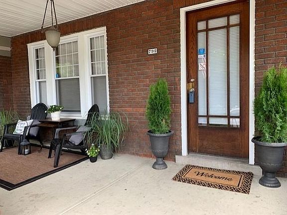 2nd image of 792 Kimball Pl
