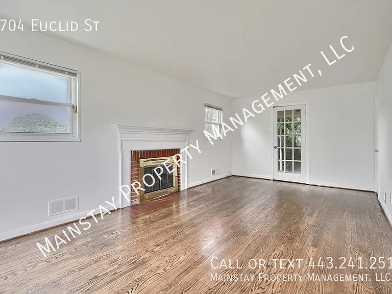 5704 Euclid St — Photo 6