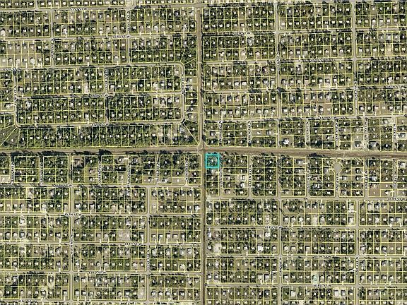 4th image of 4609 Laura Ave N
