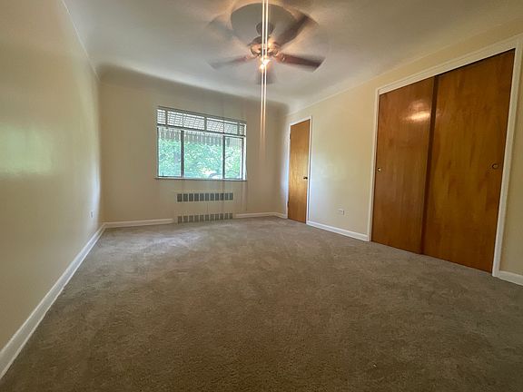 5th image of 800 N Ogden St #304