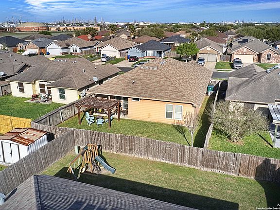 5th image of 1721 Barlow Trail