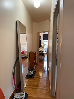 Rented by Compass | media 26