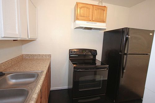 3rd image of 109 Andrews APT 6