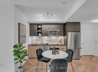 543 Richmond St W #713, Toronto, ON M5V 0W9