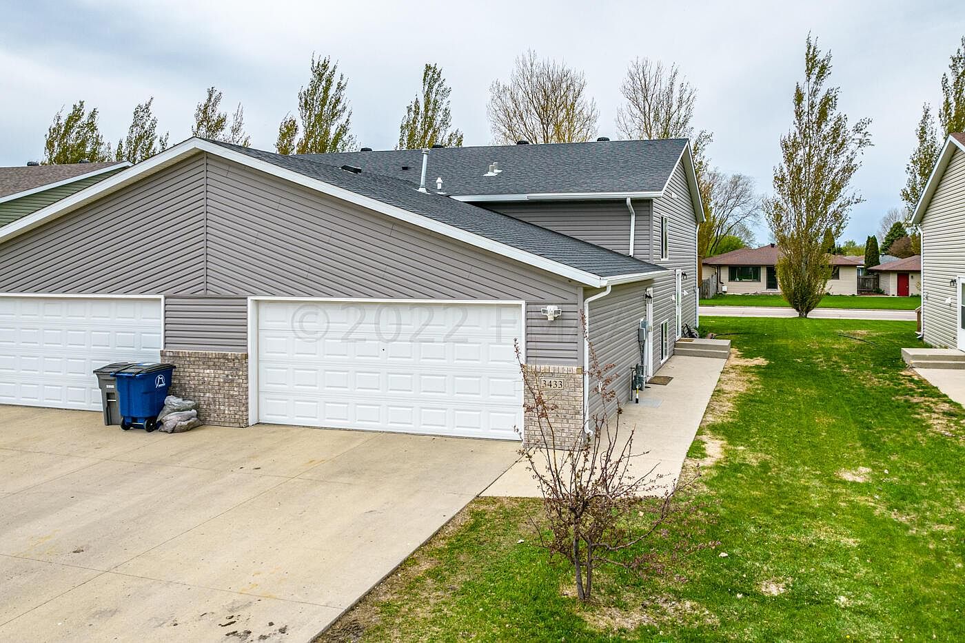 3433 15th St S, Moorhead, MN 56560 Zillow