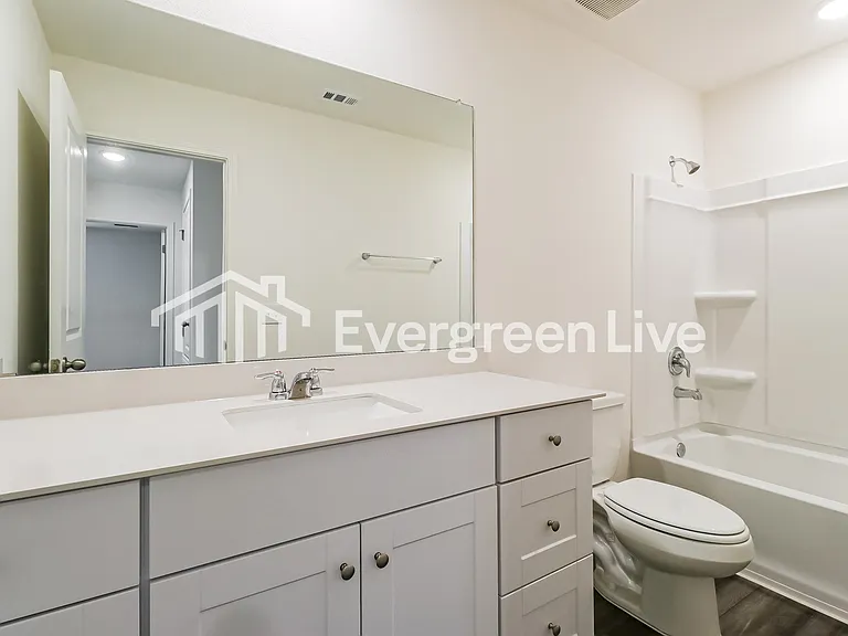 16024 Viburnum Dr — Photo 11