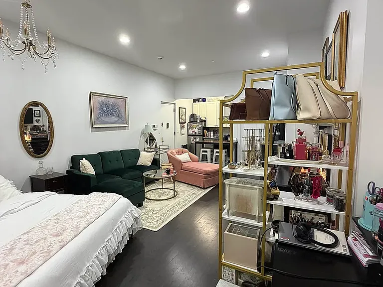 23 W 76th St #4C — Photo 3