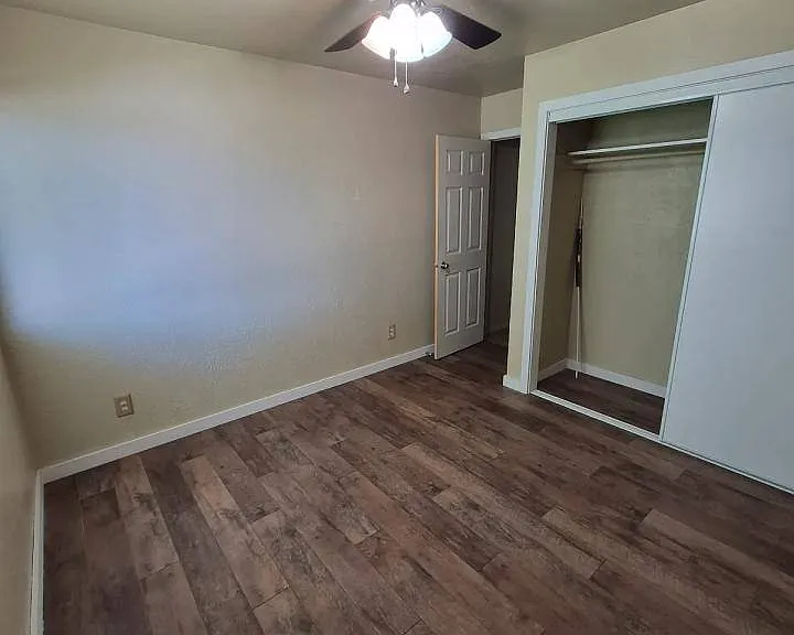 3285 Canyon Dr #6 — Photo 7